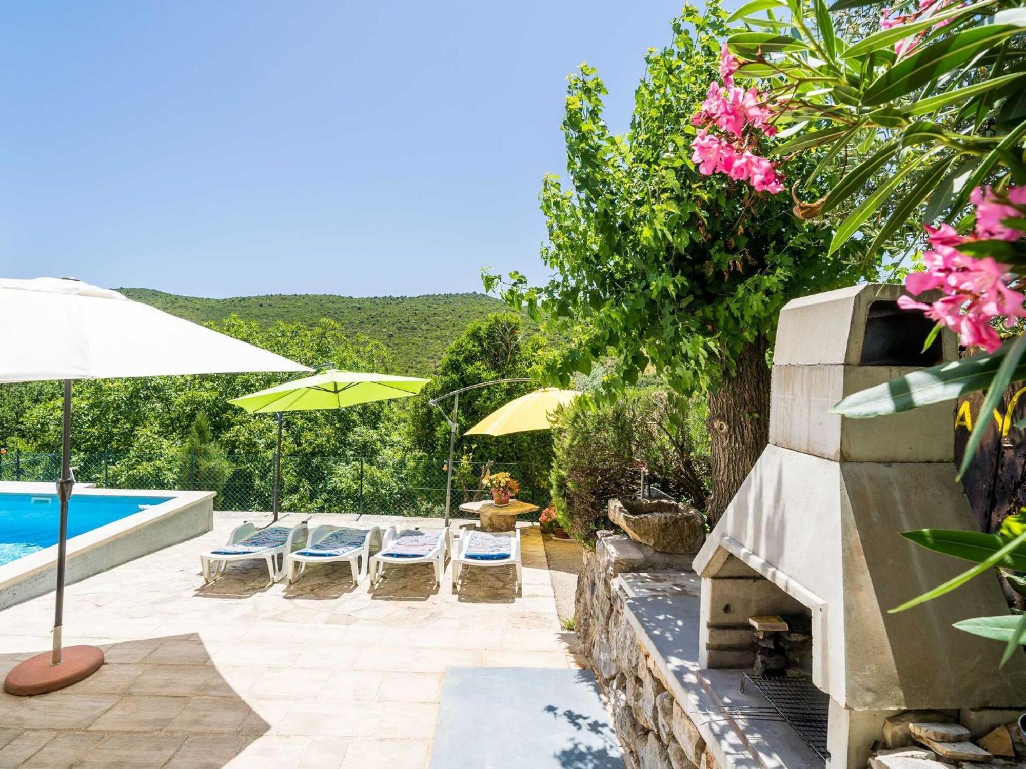 House Ko An-Four Bedroom Villa With Terrace And Swimming Pool Gruda Exterior foto