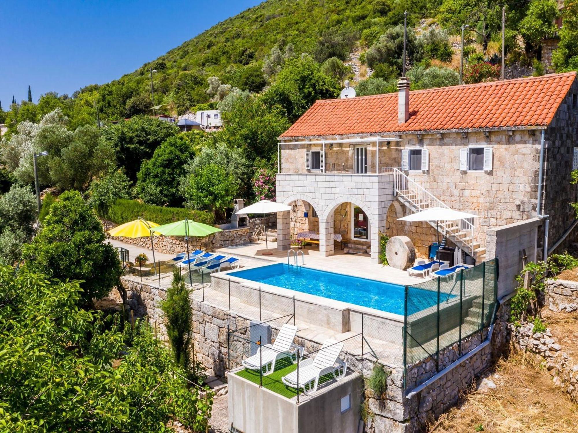 House Ko An-Four Bedroom Villa With Terrace And Swimming Pool Gruda Exterior foto